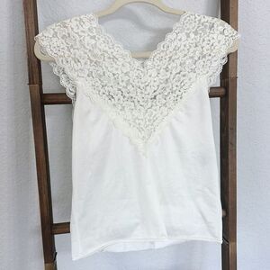 Vintage White Lace Women's Top